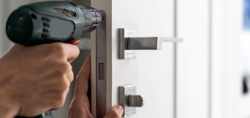 Locksmith For Lock Replacement Near Me in Rancho Mirage, CA