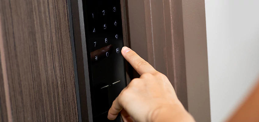 Smart Electric Locks Replacement Services in Rancho Mirage, CA